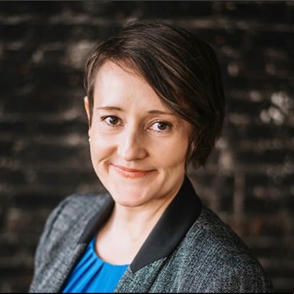 Meet your Posher, Jaclyn - Picture 2 of 7